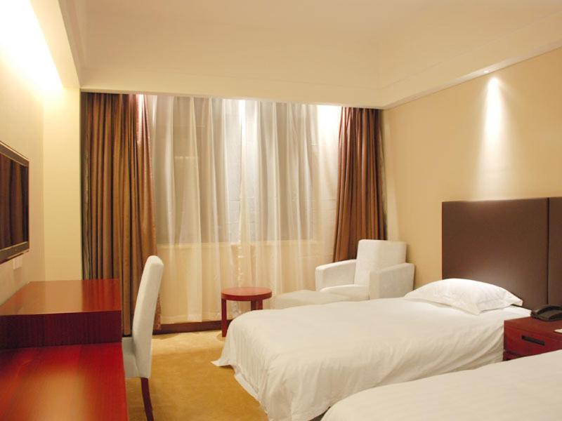 Starway Ganyuan Hotel Xangai Quarto foto