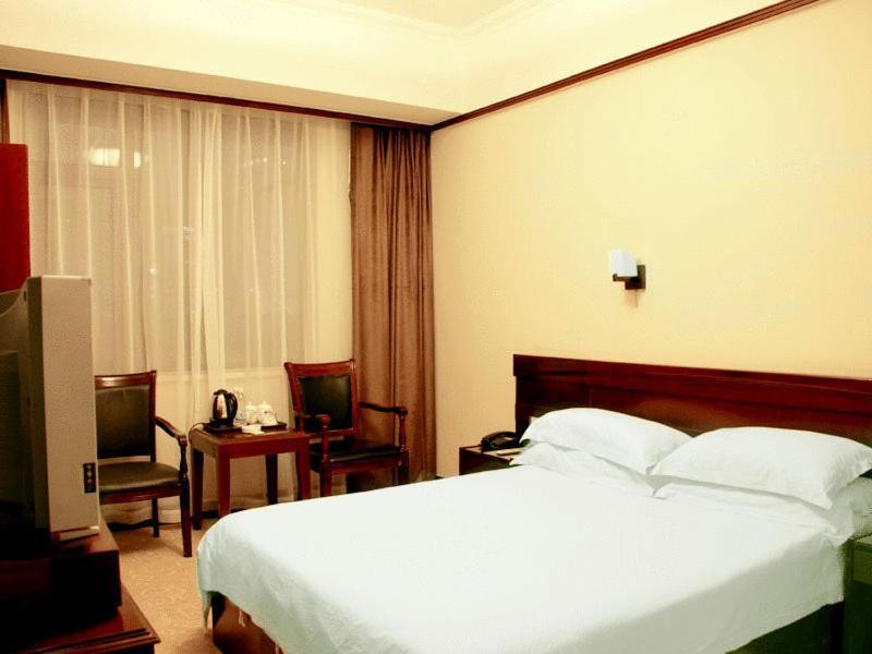 Starway Ganyuan Hotel Xangai Quarto foto